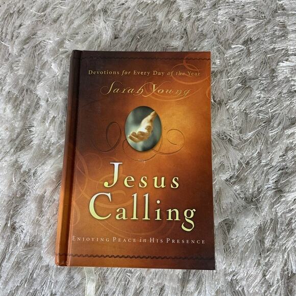 Jesus Calling Devotions Book Like New - Picture 2 of 4